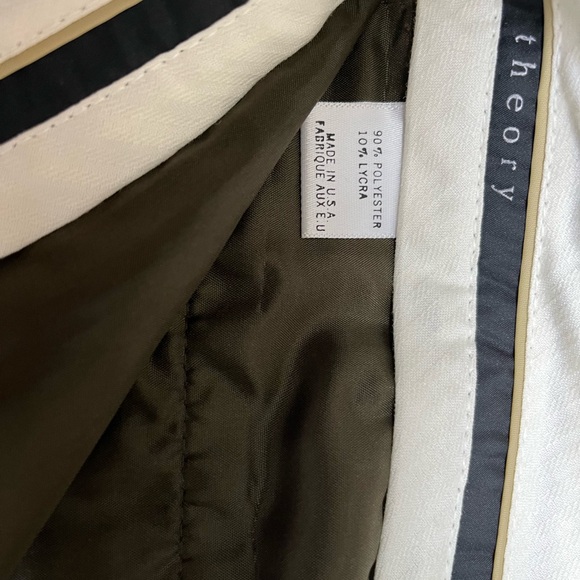 Theory brown trousers size 6. They are flat front - Picture 4 of 5